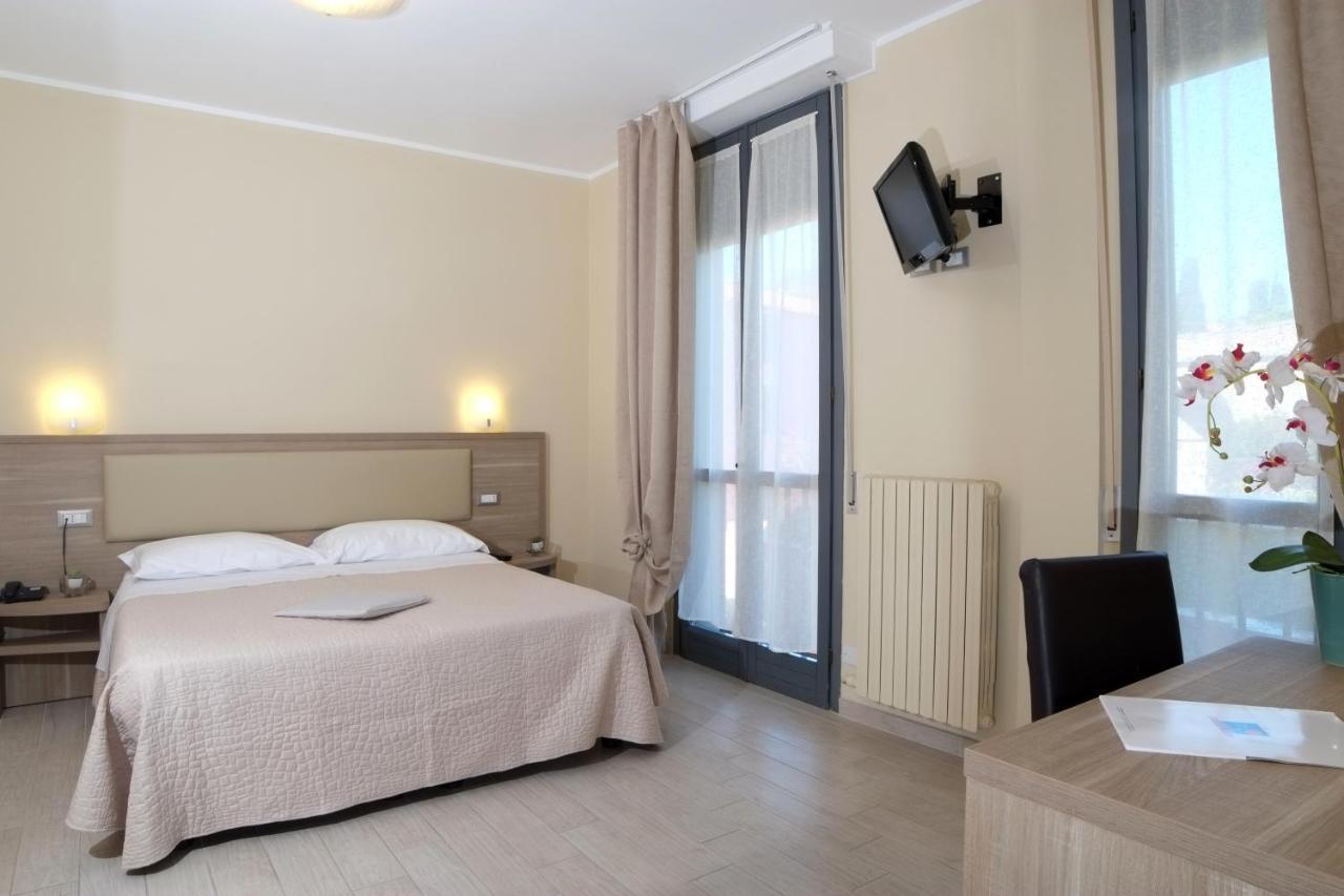 Villa Gioiosa Diano Marina Eksteriør billede